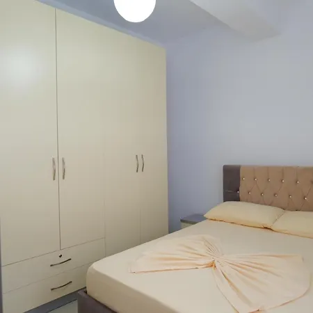 Guximi * Ksamil